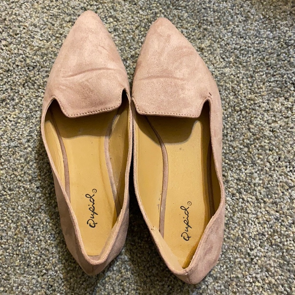 Light pink flats